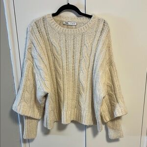 Zara Women's Ivory Cable Knit Sweater